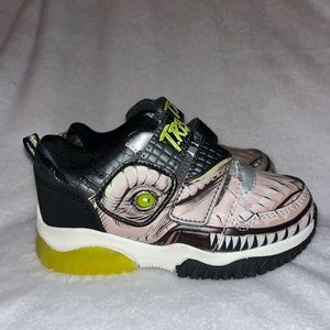 Jurassic World 3D light up sneakers 11 boys  Trex universal.